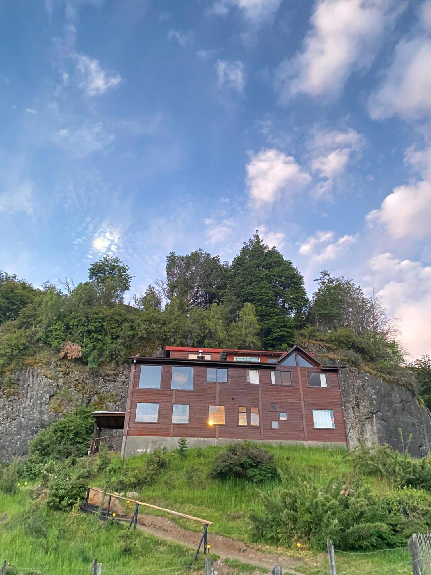 Hostal Las Natalias Futaleufú Zewnętrze zdjęcie
